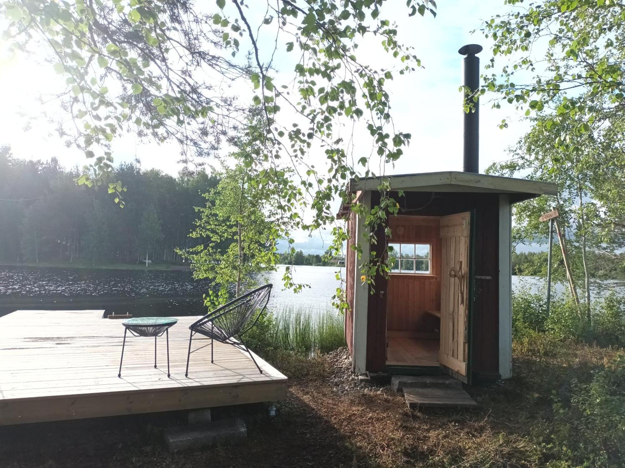 Charmig Gard Med Bastu, Strandtomt Och Utedusch I Naturskoent Omrade Sveg Kültér fotó